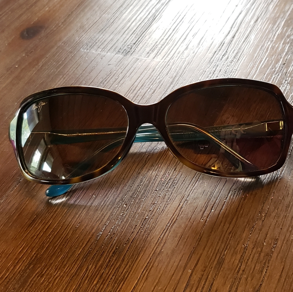Maui Jim Cloud Break polarized sunglass